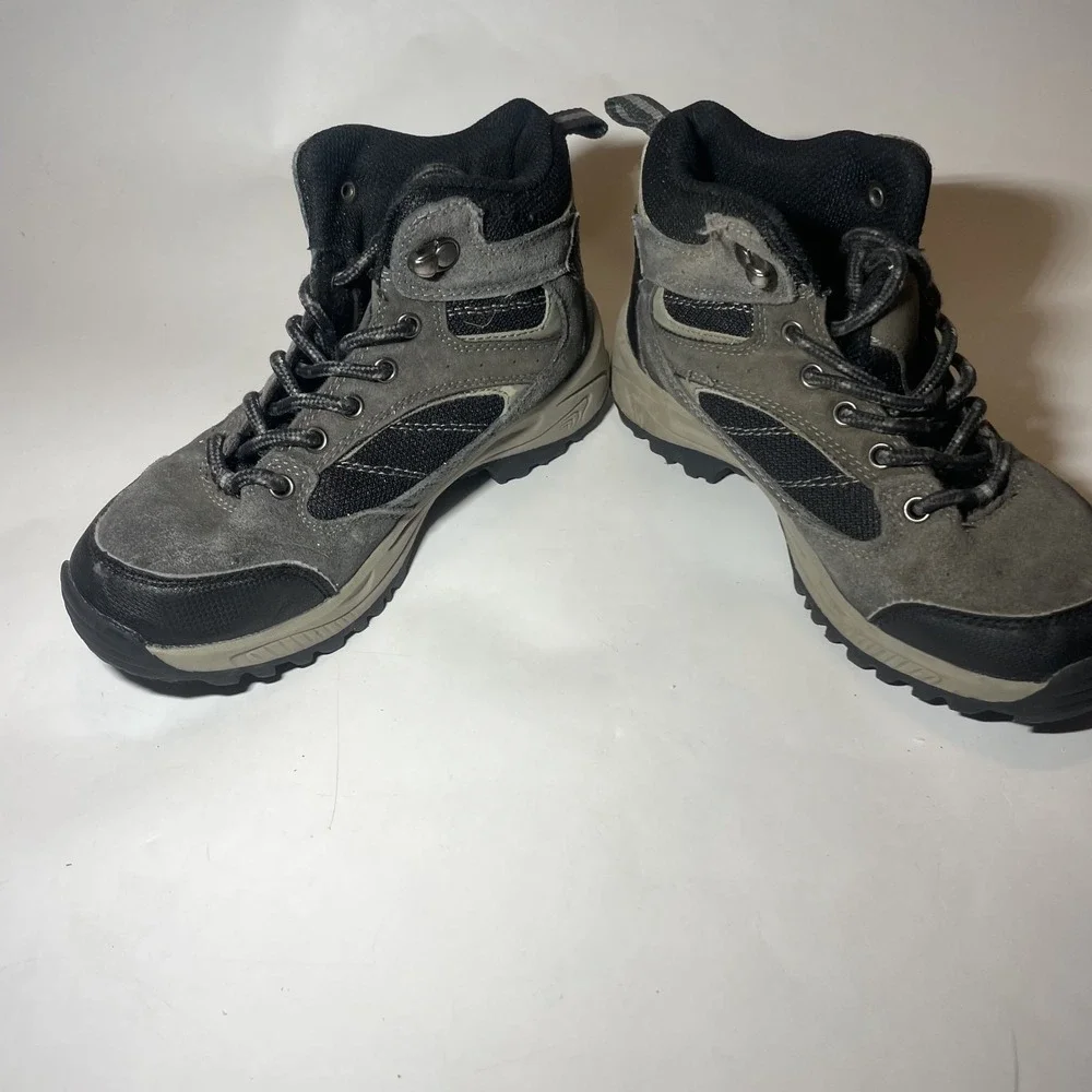 Denali Youth Hiking Boots Gray Suede Kids Size 2